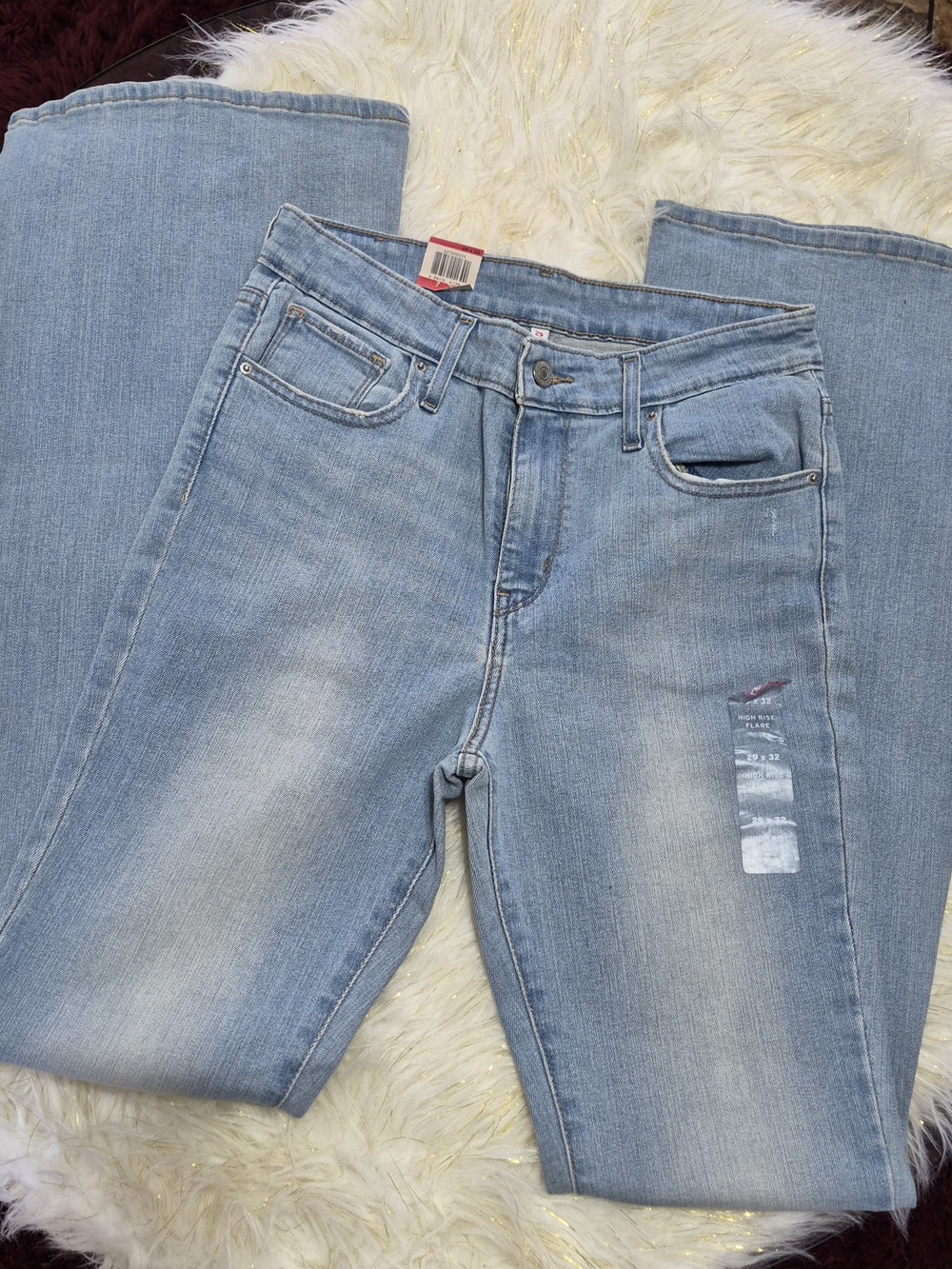 New Levi's High Rise Flare Light Blue Wash  Women's Jeans 29x32